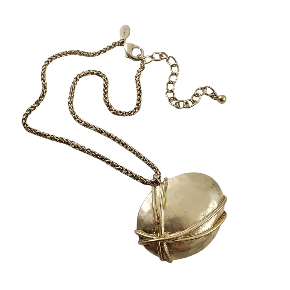 Chico's Pendant Necklace - chunky pendant hammered gold D2